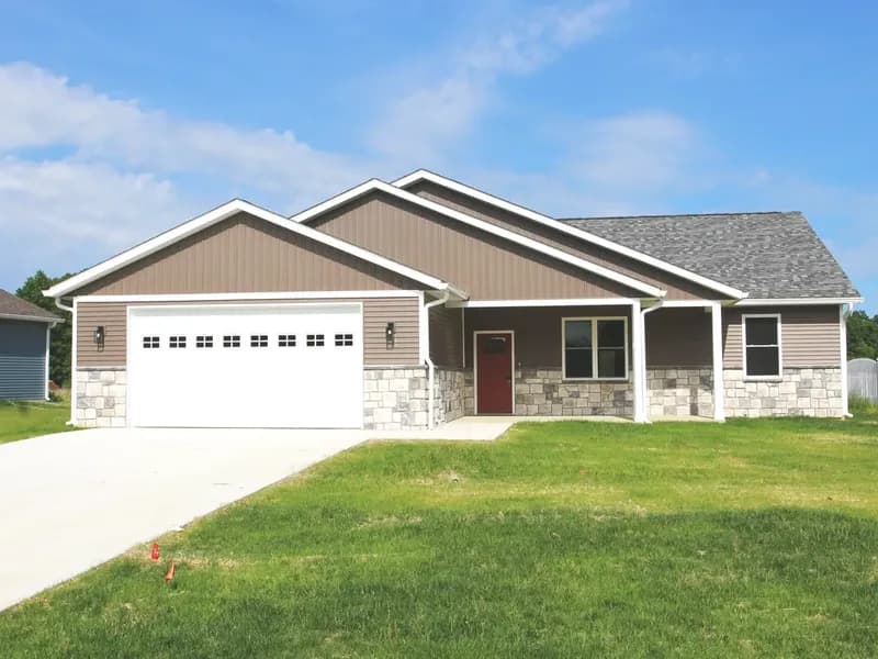 The Acacia, a completed Four Oaks home in Spencer, Indiana.