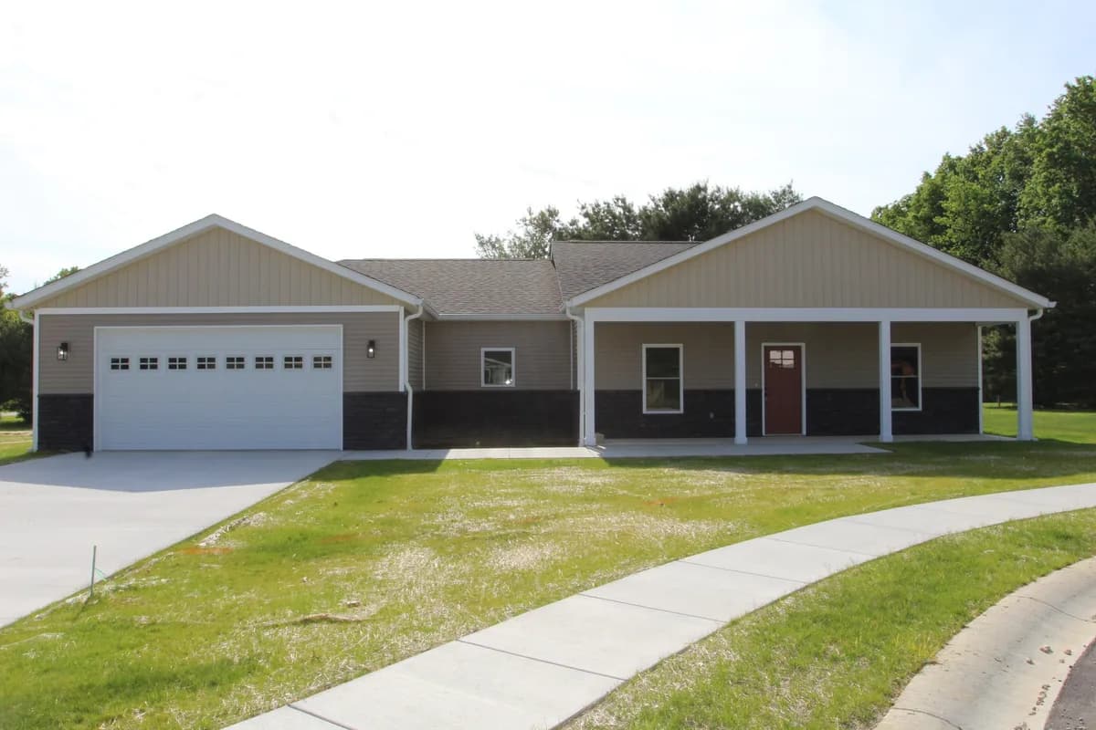 The Cypress, a completed Four Oaks home in Spencer, Indiana, seen from the front.