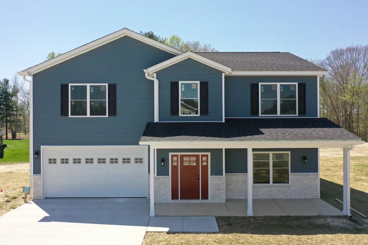 The Juniper, a completed Four Oaks home in Spencer, Indiana, seen from the front.